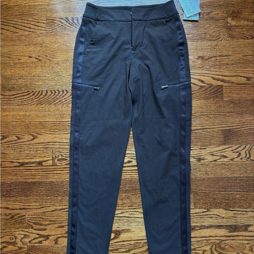 Athleta Wander Hybrid Pant in Dark Brown